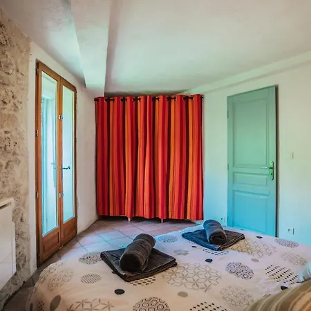 Charmante Maison Climatisee Avec Cour Ombragee Dom wakacyjny