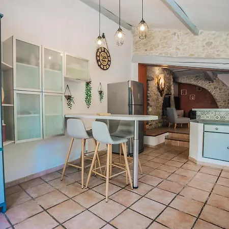 Charmante Maison Climatisee Avec Cour Ombragee Tatil Evi Dions