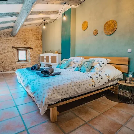 Charmante Maison Climatisee Avec Cour Ombragee Tatil Evi Dions